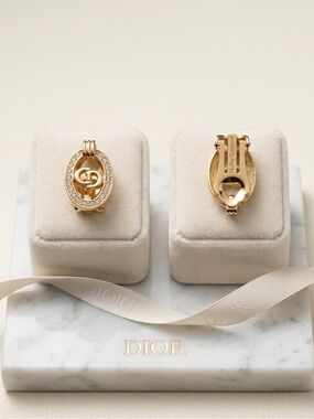 Vintage Christian Dior CD Logo Crystal Pave Oval Clip-On Earrings Gold Germany